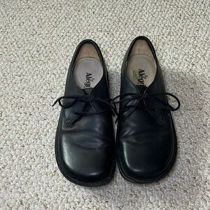 Dark blue Algeria shoes